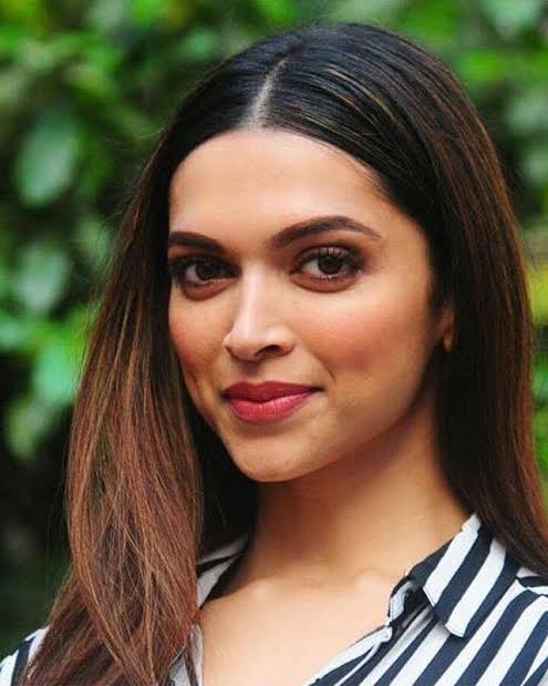 Indian Hotties vs World's Beauties #1 - 1